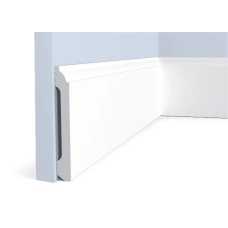 Плинтус HIWOOD