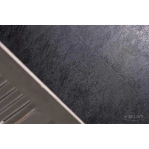 Фото Плитка ПВХ Vinilam Ceramo Stone Сланцевый черный 61607, 43 класс (940х470х8.0 мм)